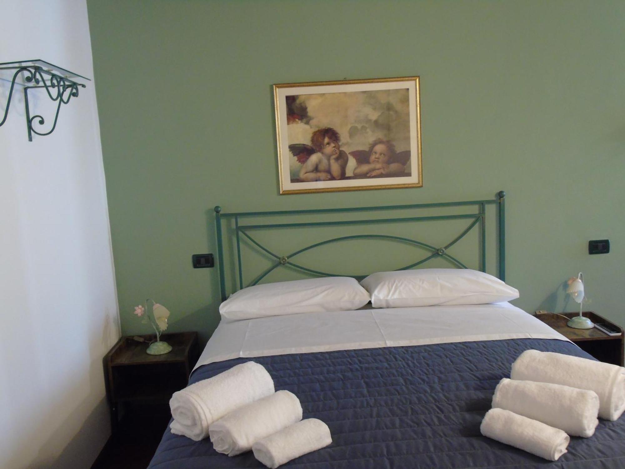 Tasi Apartaments Cento  Dış mekan fotoğraf